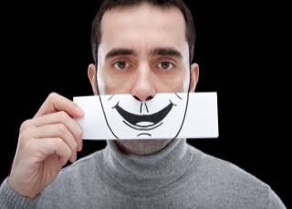 الاكتئاب المبتسم